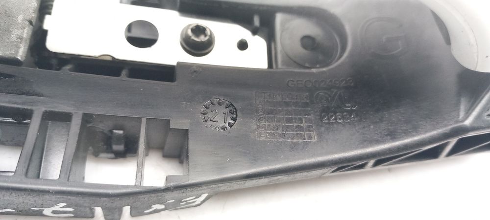 Puxador porta trás esquerdo CITROËN C3 III (SX)