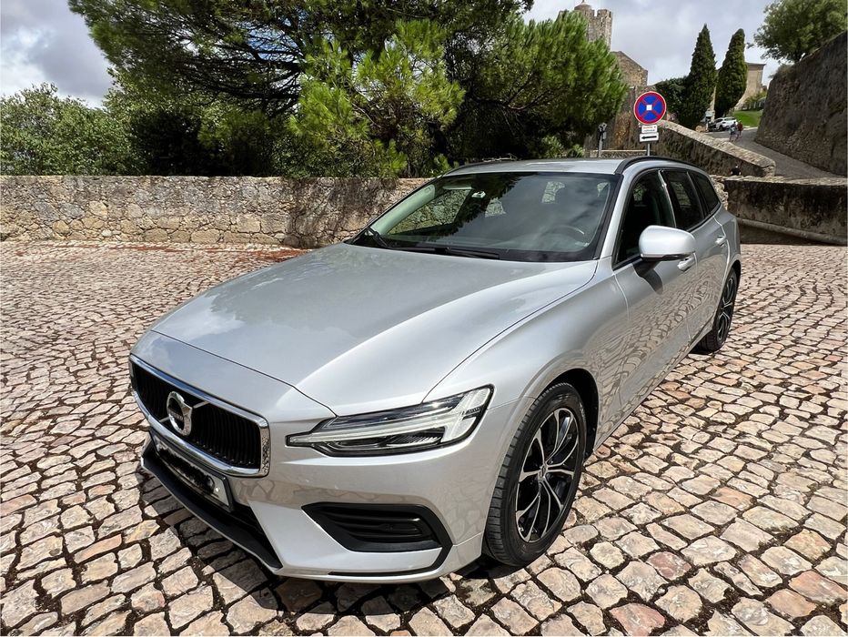 Volvo V60 D3  2.0   150Cv  Geartronic I 2019 I Histórico de Manutenção