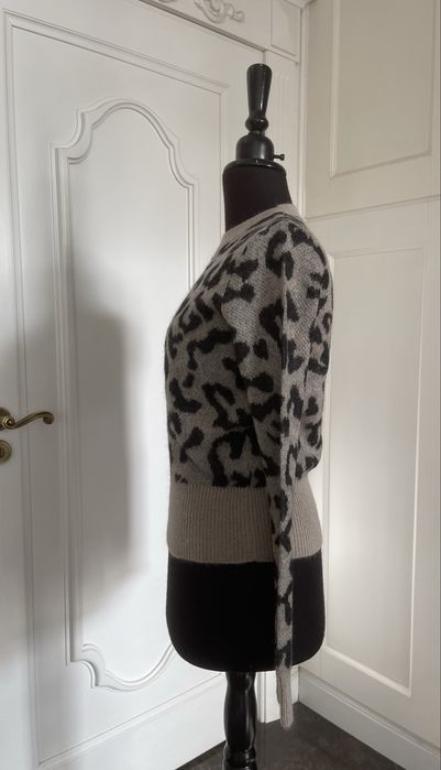 MAX MARA piękny sweter, wzór panterkowy