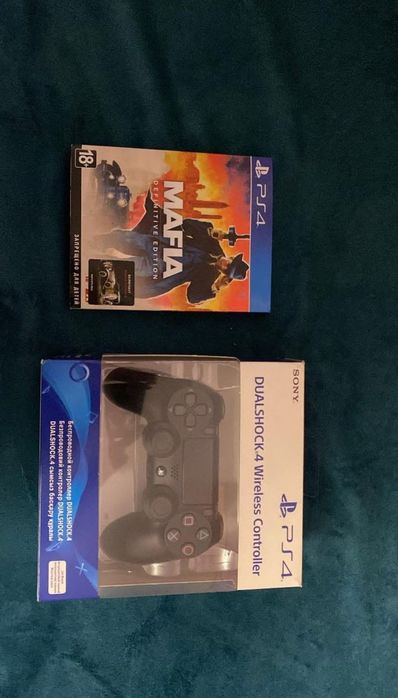 Play Station4 pro limited edition