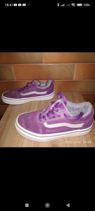 Демісезонні кросівки на дівчинку 30р стелька 18,5см