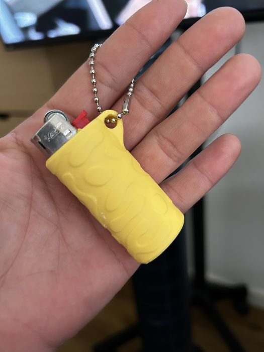 Capa para isqueiro bic pequeno (porta chaves)