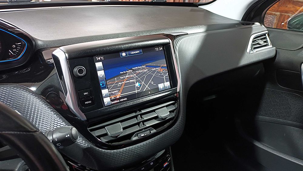 Peugeot 2008 1.2 PureTech Allure