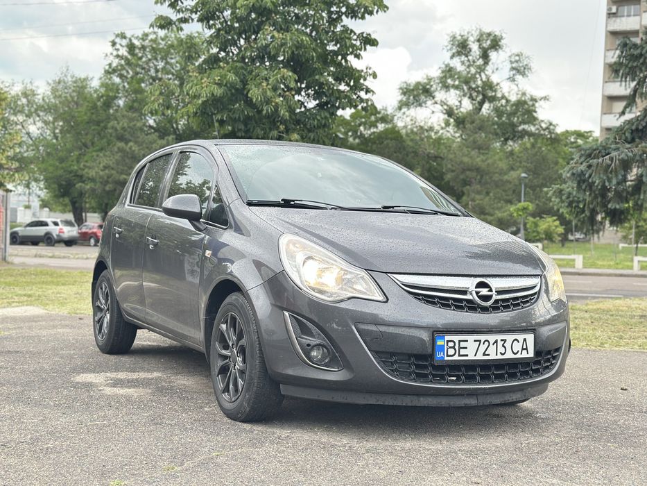 Продам Opel Corsa 2012 , Автомат