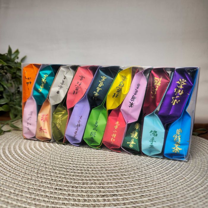 Дегустаційний набір чаю 150г 》Подарунковий набір《 18 чаїв з Фуцзянь