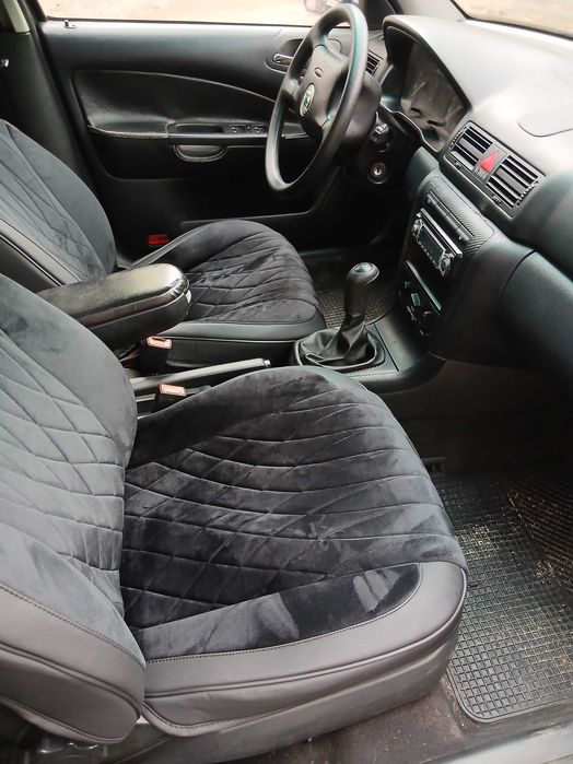 Продам автомобіль Skoda Octavia