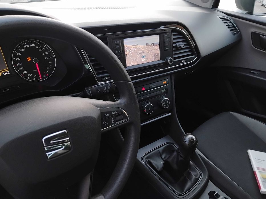 Seat leon 1.6 tdi 110cv caixa de 6 velocidades versao ecomotive