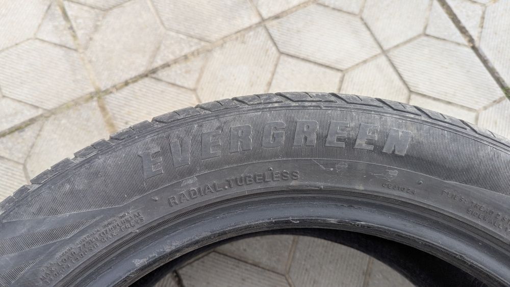 Автомобільні шини