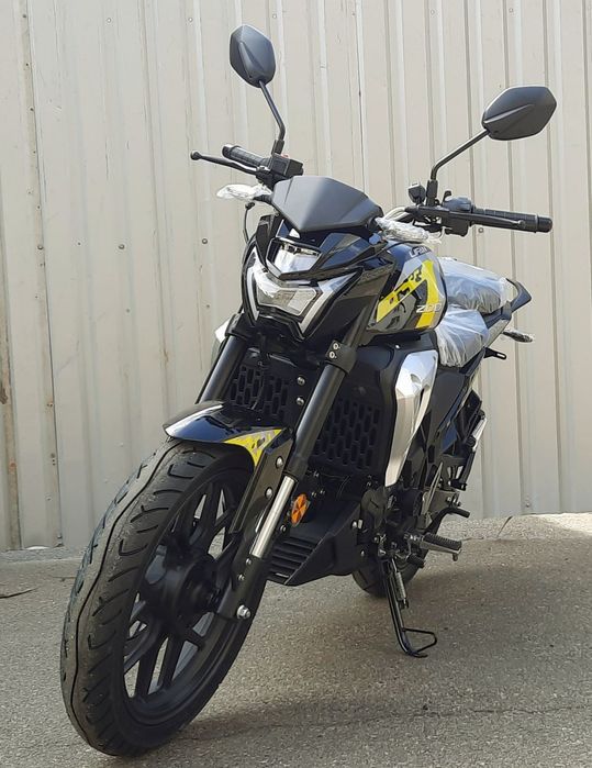 Мотоцикл Lifan SR220