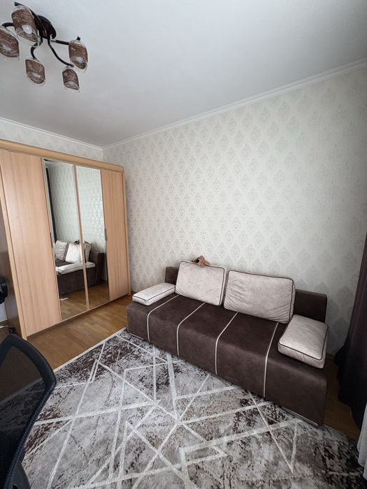 Продаж Бажана 36, 3кім., м.Харківська з видом на два озера