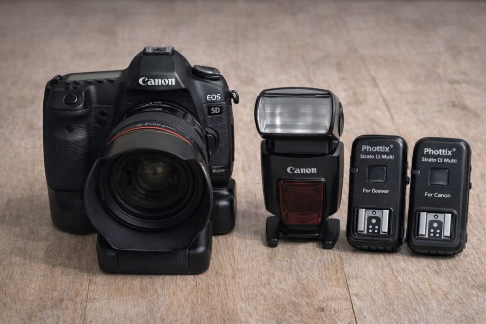 Canon 5D Mark II + L-ki + lampy + akcesoria | ZESTAW PRO