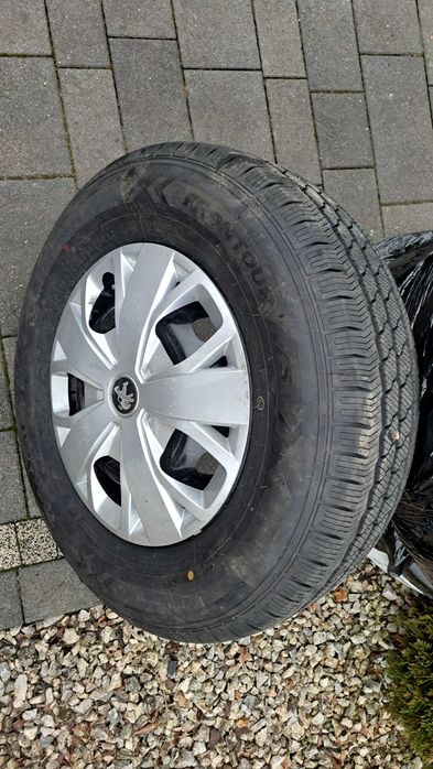 koła 225/75r16c 121/120R 10PR wzmacniane FRONTOUR FRONWAY 5x118 Ducato