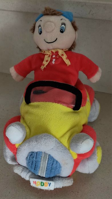 Conjunto de peluches do Noody