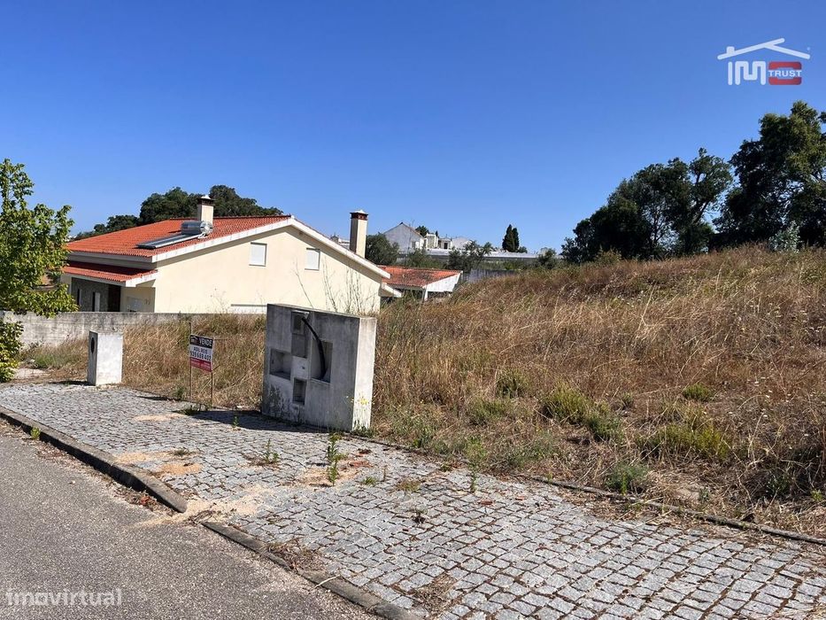 Terreno para construção em Mouriscas — Mouriscas, Santarém