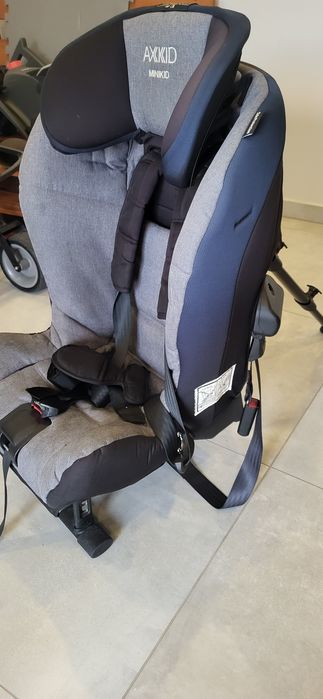 Fotelik samochodowy 0-25kg Axikid minikid 2.0