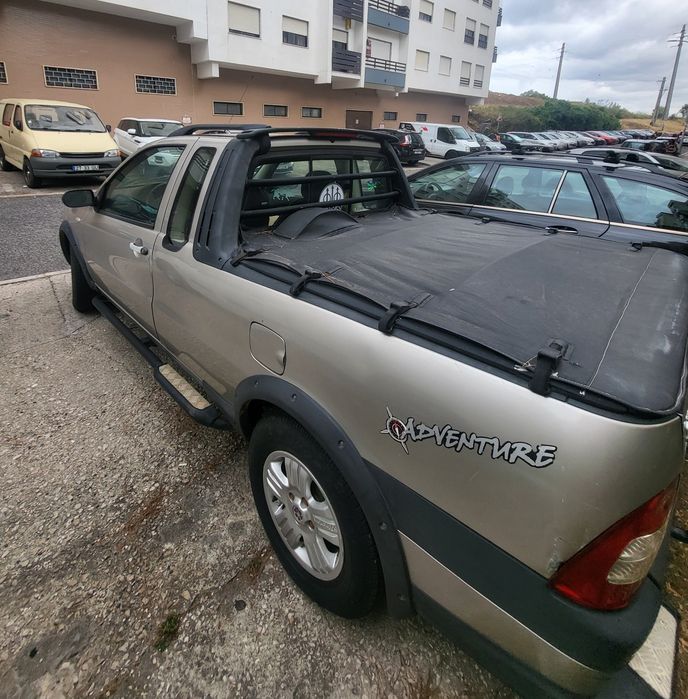 Fiat Strada 2008 multijet Adventure 12/2008