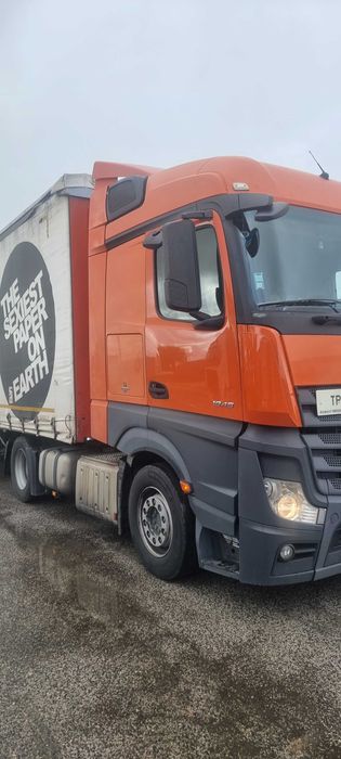 Mercedes Benz  Actros 1845