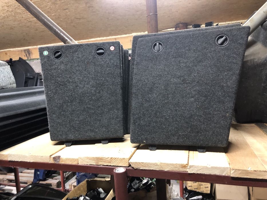 Обшивка багажника Шкода Октавія А5 А7