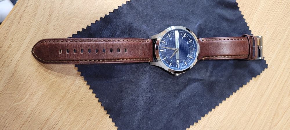 Zegarek Armani Exchange Dunkelbraun
