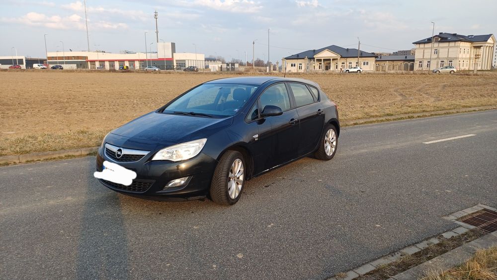 Opel Astra 2012 1.4T