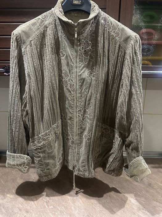 Куртки і плащ б/у