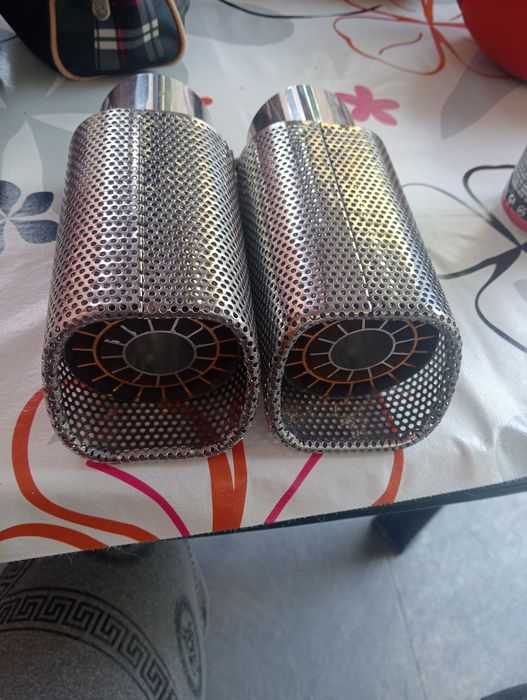 2 ponteiras de escape novas