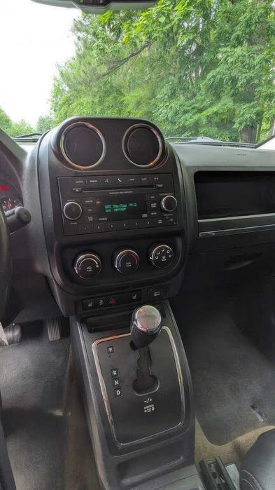 Jeep Patriot Sport SE      2016