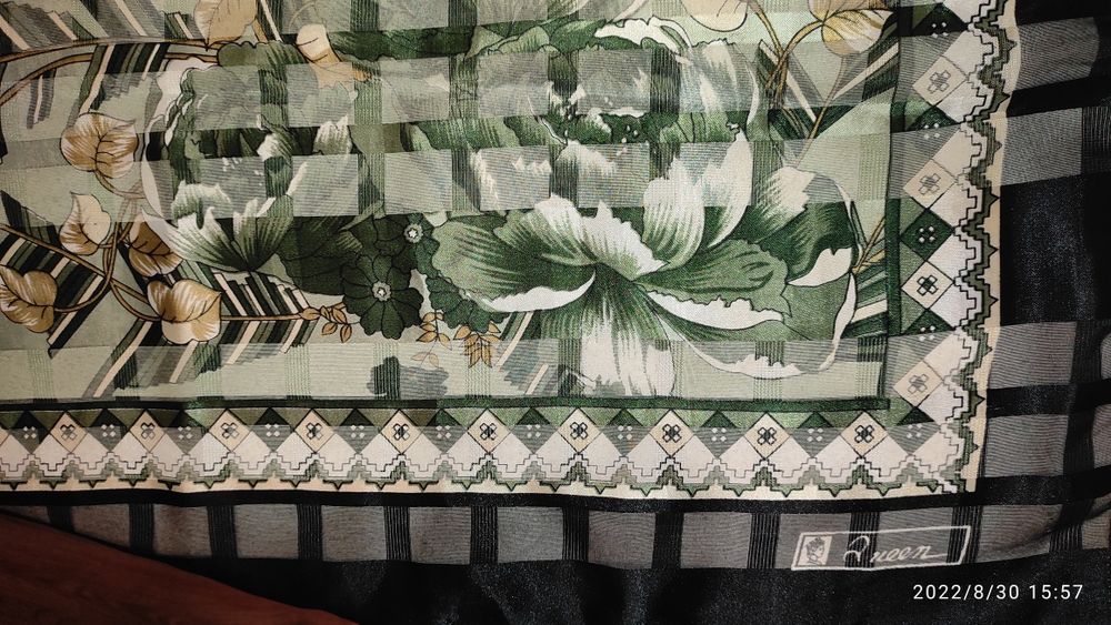 Платки шёлковые, красивые