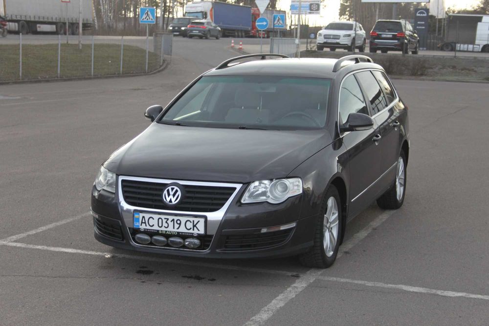 Продам автомобіль Volkswagen Passat B6