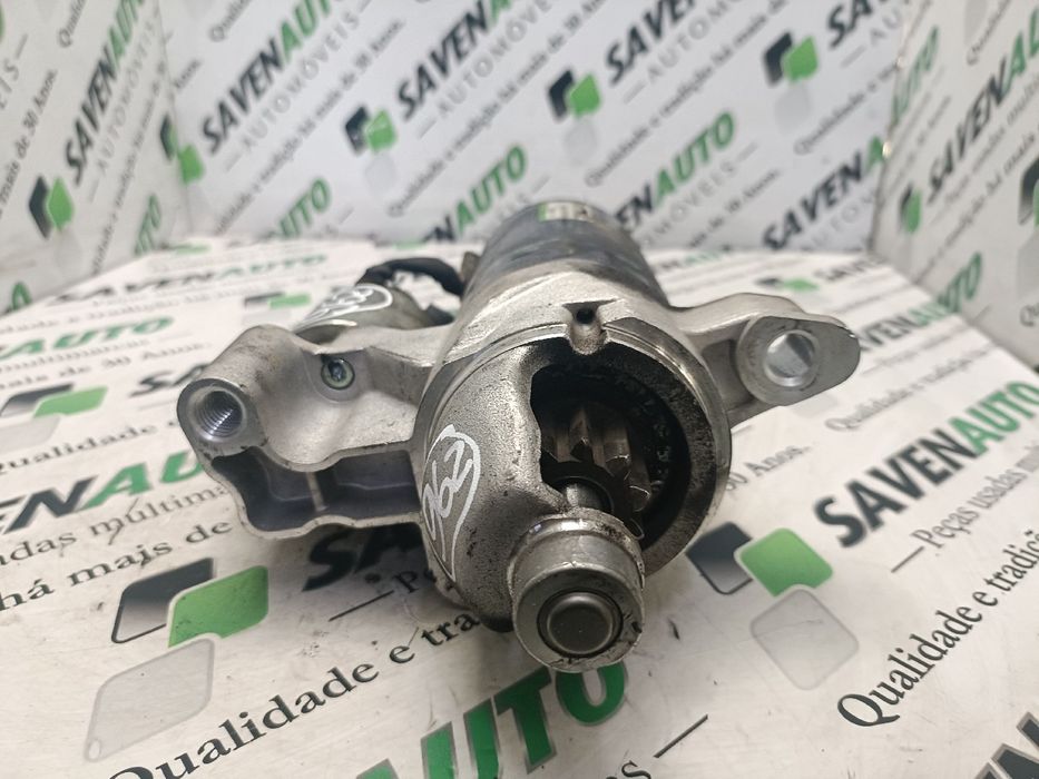 Motor de arranque AUDI A4 (8K2, B8)