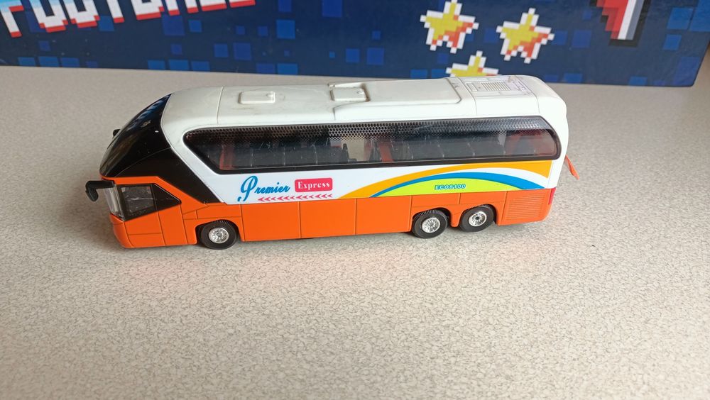 Zabawka Autobus.