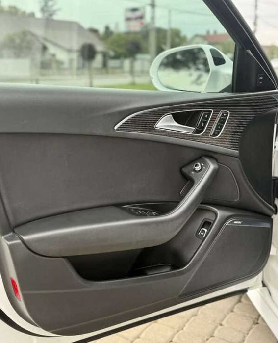 Продам Audi A6 C7 3.0 TFSI quattro