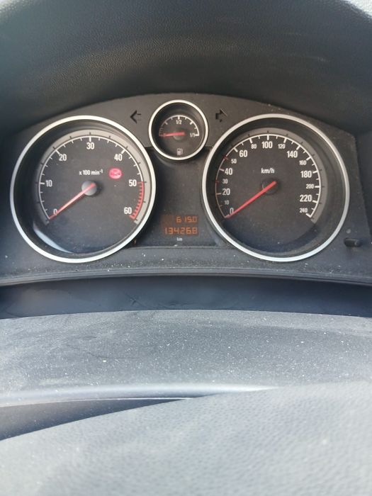 Opel Astra Caravan