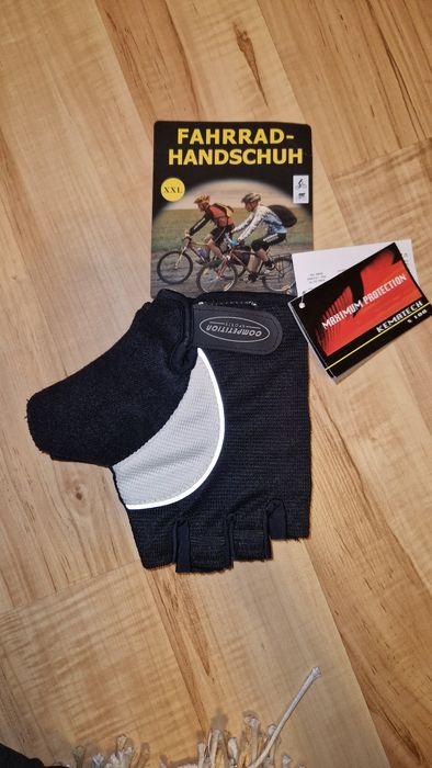 Продам велосипедні перчатки.