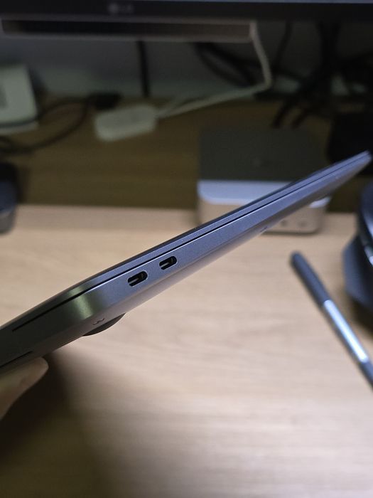 Macbook air m1 8G 256Gb
