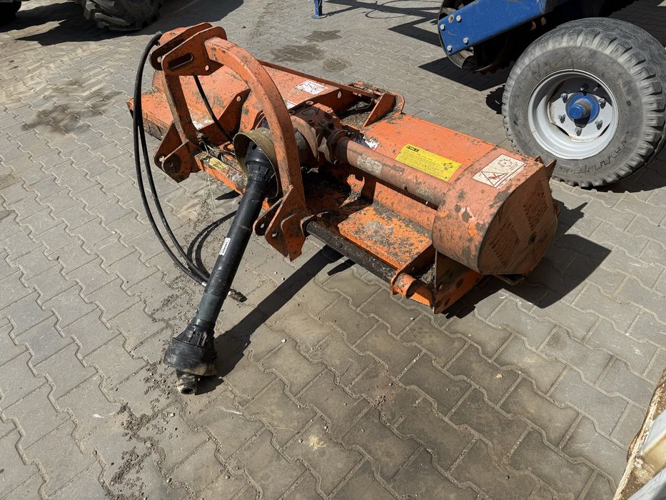 Mulczer młoteczkowy solidny FALC regulacja hydr
