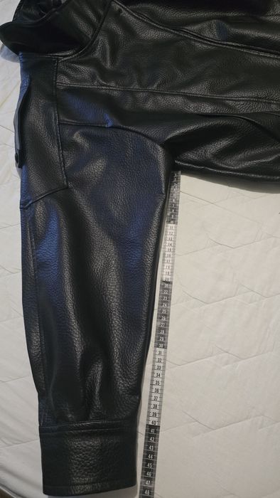 Косуха черного цвета