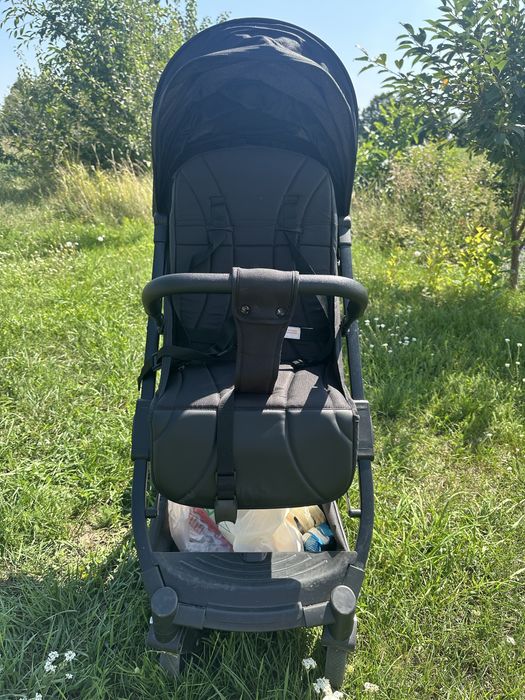 Коляска прогулянкова