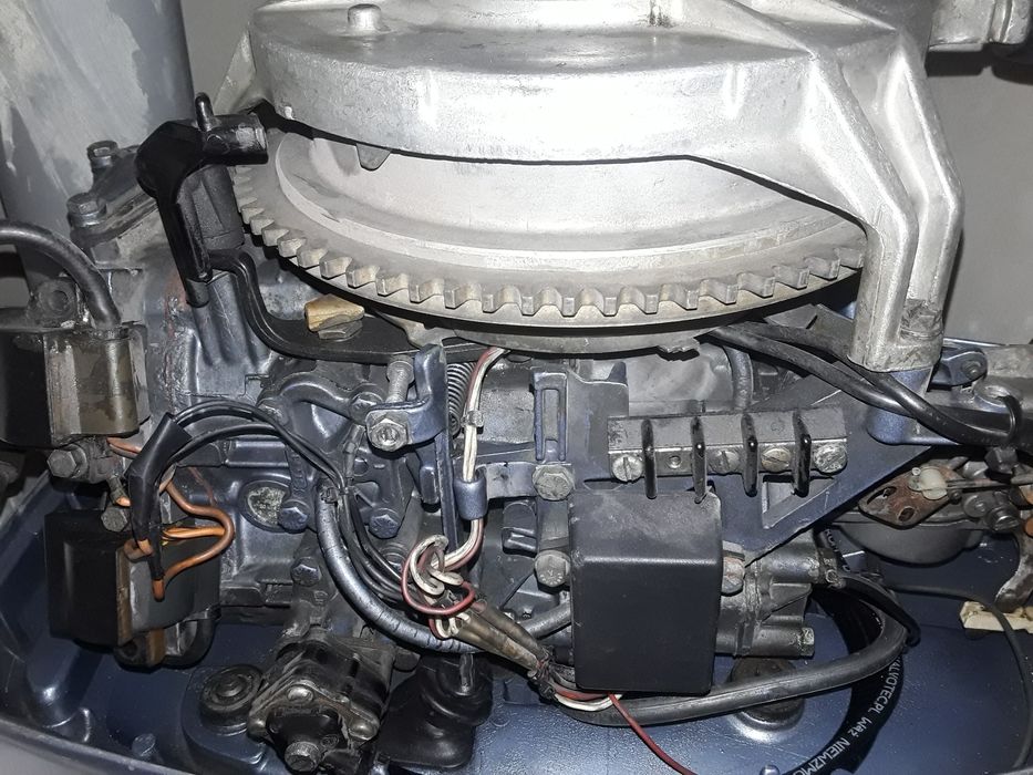 Лодочный двигатель Evinrude 20 hp