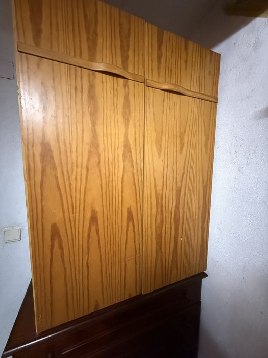 Conjunto de 2 Armários em Madeira | Prateleiras e Gavetas
