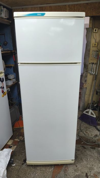 Продам холодильник Stinol