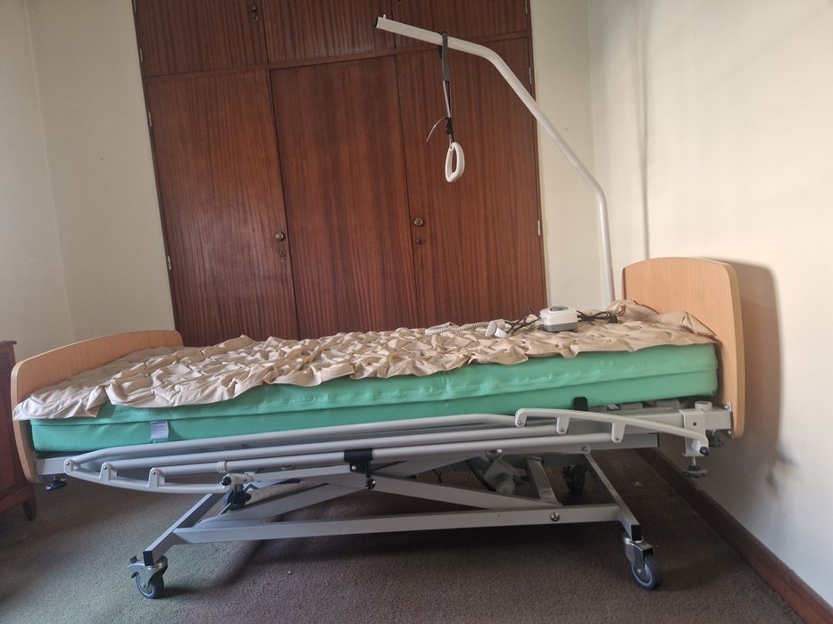 Cama articulada eléctrica + Colchão Ortopédico + Colchão Anti-escaras