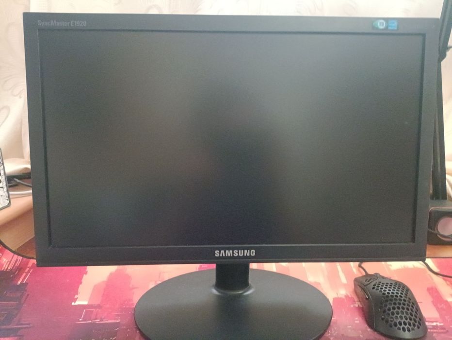 Продам монитор SAMSUNG