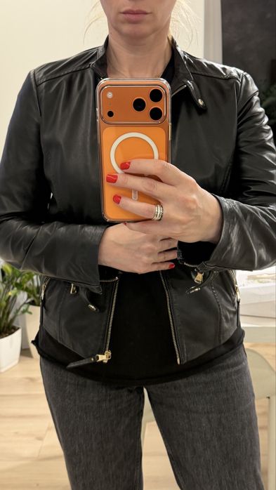 Шкіряна куртка Massimo.