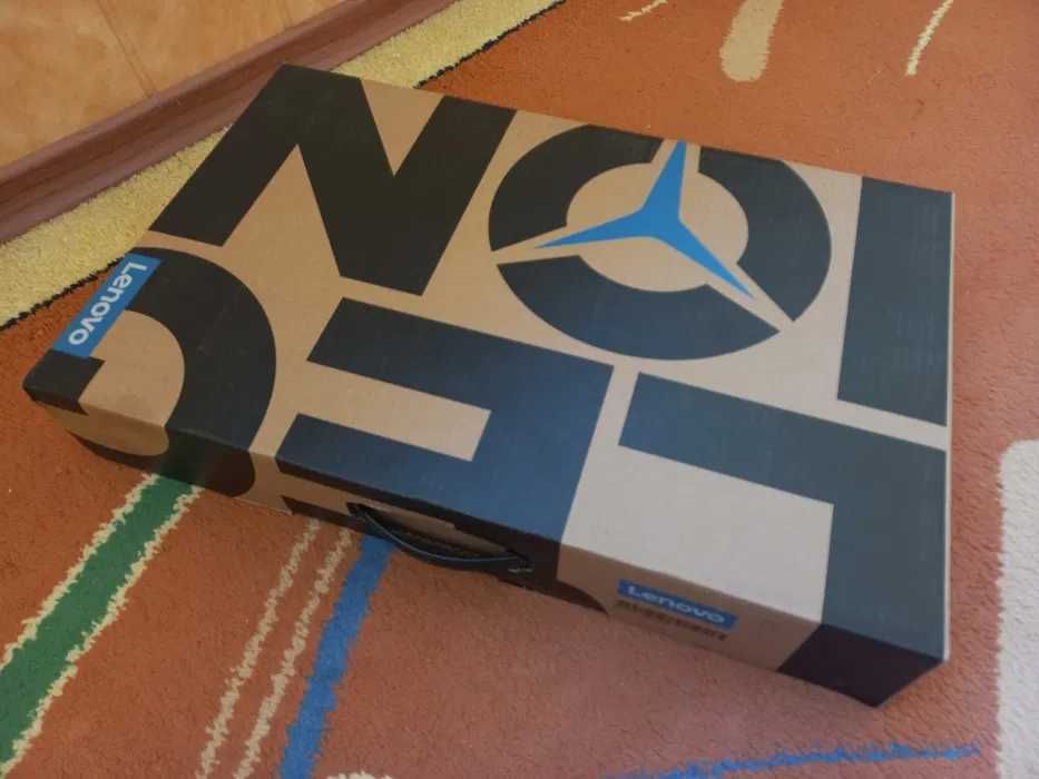 Lenovo Legion 5 15ACH6H/R5 5600H/RTX 3060/RAM 16GB