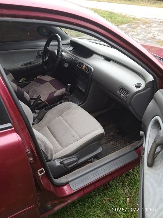 Мазда 626 1,8 продам