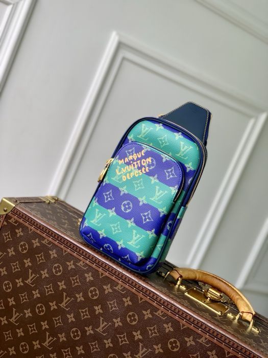 Сумка мужская Louis Vuitton Avenue slingbsg слинг бананка зеленая