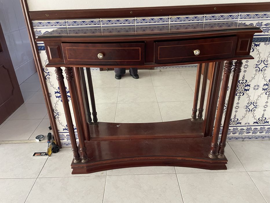 Movel de apoio / Consola / Movel de entrada