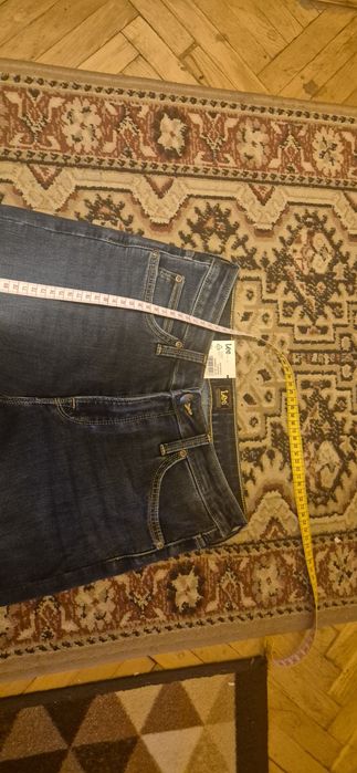 Sprzedam nowe spodnie jeansowe marki lee