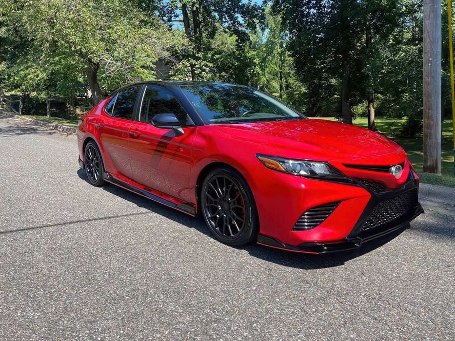 Toyota Camry      2020